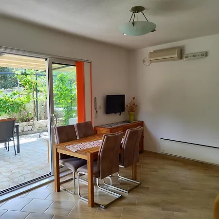 M&d Potok Apartment Komiža